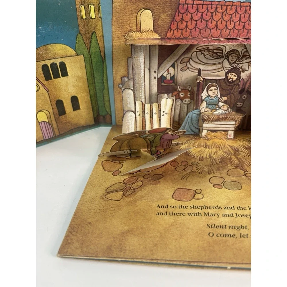 The First Christmas (Festive Pop-Up Book) Hardcover By dePaola, Tomie Holiday